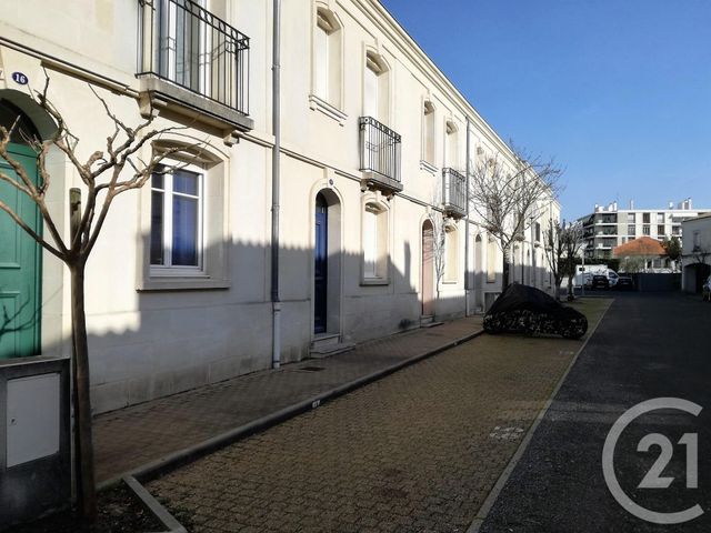 Appartement T2 à louer - 2 pièces - 47,15 m2 - Bordeaux - 33 - AQUITAINE