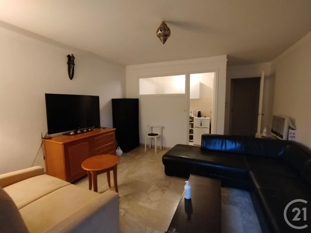 Appartement F1 à vendre - 1 pièce - 25,04 m2 - Le Cannet - 06 - PROVENCE-ALPES-COTE-D-AZUR