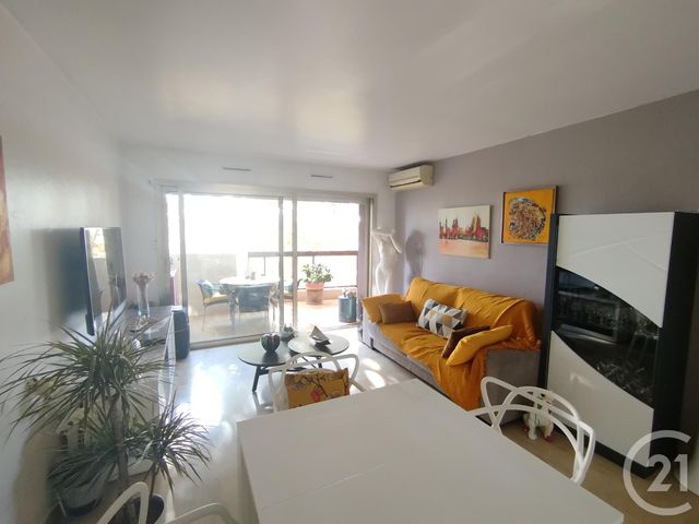 Appartement F2 à vendre - 2 pièces - 44 m2 - Le Cannet - 06 - PROVENCE-ALPES-COTE-D-AZUR