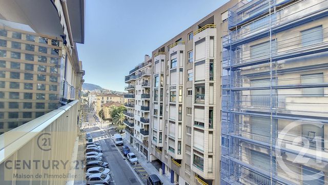 Appartement F1 à vendre - 1 pièce - 32,32 m2 - Nice - 06 - PROVENCE-ALPES-COTE-D-AZUR