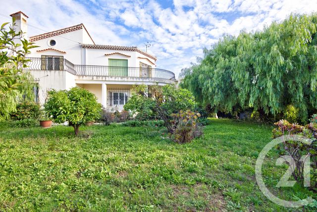 Maison à vendre - 6 pièces - 174,14 m2 - Antibes - 06 - PROVENCE-ALPES-COTE-D-AZUR