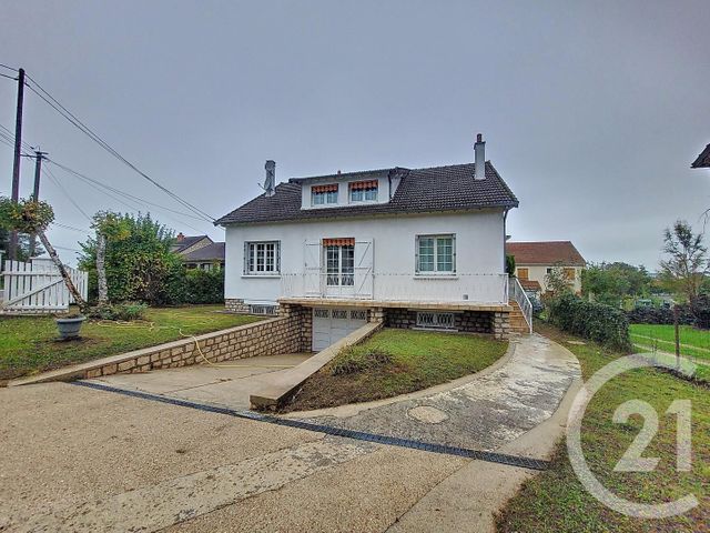 Maison à vendre - 7 pièces - 156 m2 - Nemours - 77 - ILE-DE-FRANCE