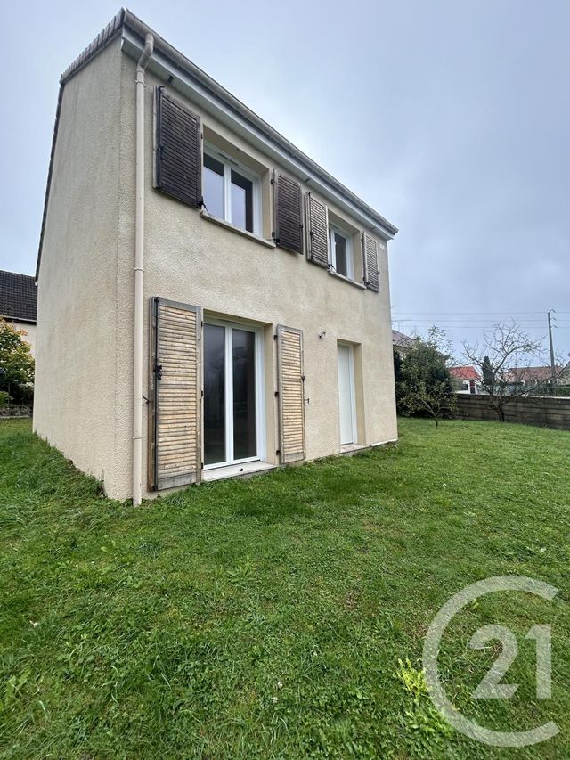 Maison à louer - 4 pièces - 82,50 m2 - Souppes Sur Loing - 77 - ILE-DE-FRANCE