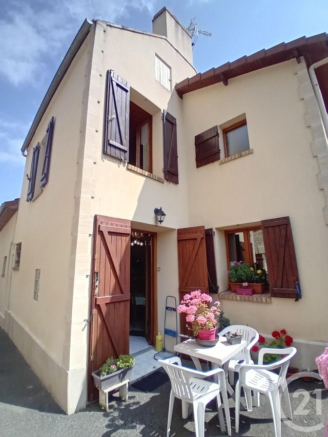 Maison à vendre - 2 pièces - 41 m2 - Courseulles Sur Mer - 14 - BASSE-NORMANDIE