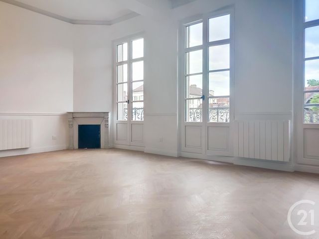 Appartement T3 à louer - 3 pièces - 65,70 m2 - Troyes - 10 - CHAMPAGNE-ARDENNE