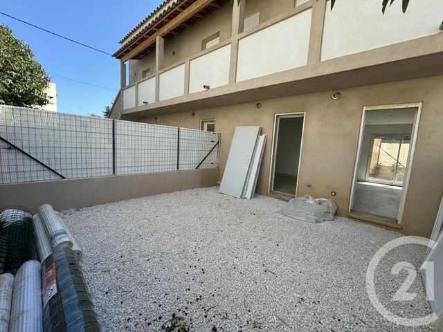 Appartement T2 à louer - 2 pièces - 31,35 m2 - La Seyne Sur Mer - 83 - PROVENCE-ALPES-COTE-D-AZUR