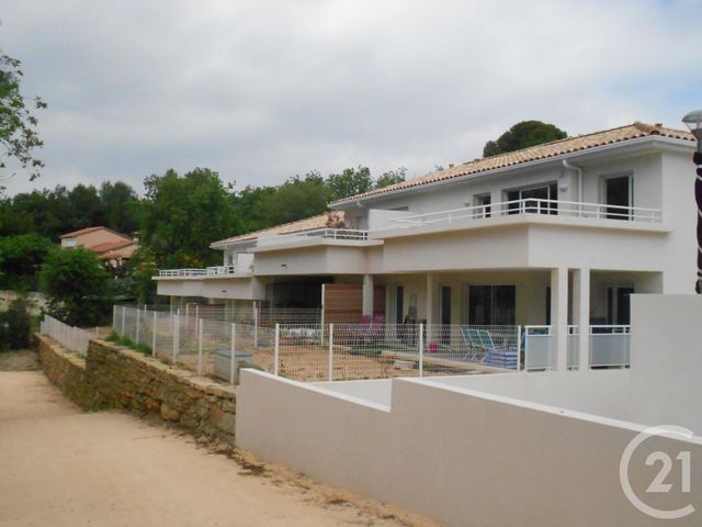 Appartement F4 à louer - 4 pièces - 107,65 m2 - Six Fours Les Plages - 83 - PROVENCE-ALPES-COTE-D-AZUR