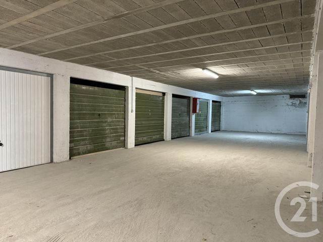 Parking à vendre - 13,50 m2 - La Seyne Sur Mer - 83 - PROVENCE-ALPES-COTE-D-AZUR