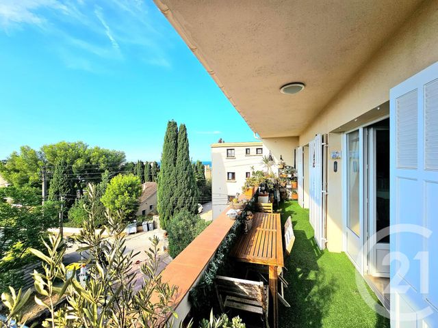 Appartement T4 à vendre - 4 pièces - 82 m2 - Six Fours Les Plages - 83 - PROVENCE-ALPES-COTE-D-AZUR