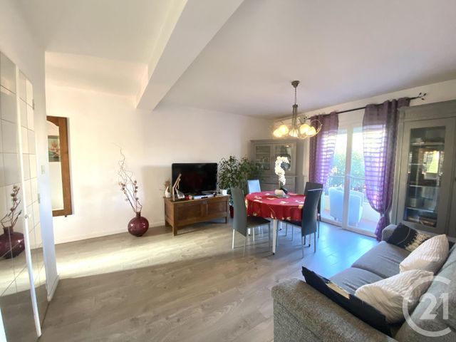 Appartement T2 à vendre - 2 pièces - 50 m2 - Six Fours Les Plages - 83 - PROVENCE-ALPES-COTE-D-AZUR