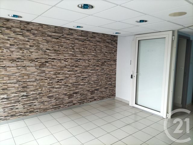 Bureaux à louer - 150.0 m2 - 50 - Manche