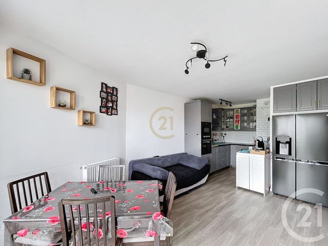Appartement F3 à vendre - 3 pièces - 55,61 m2 - Bobigny - 93 - ILE-DE-FRANCE