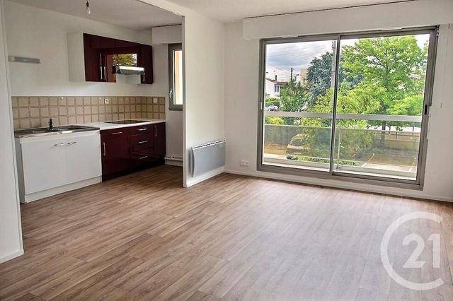 Appartement T3 à louer - 3 pièces - 63,43 m2 - Bordeaux - 33 - AQUITAINE