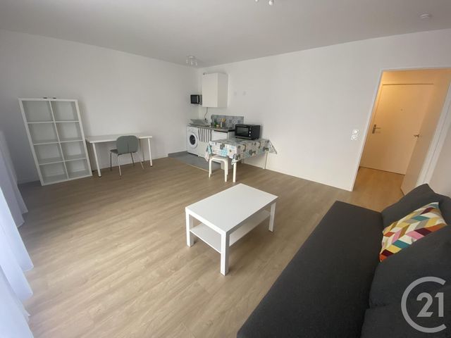 Appartement Studio à louer - 1 pièce - 32,73 m2 - Cergy - 95 - ILE-DE-FRANCE