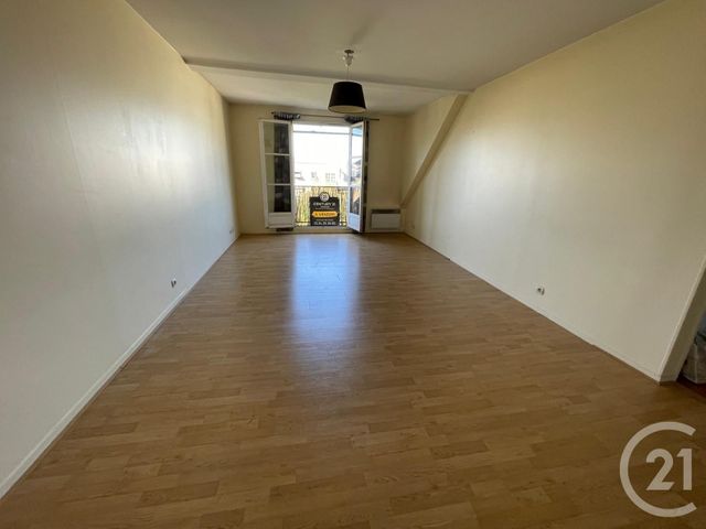 Appartement F3 à vendre - 3 pièces - 66,67 m2 - Cergy - 95 - ILE-DE-FRANCE