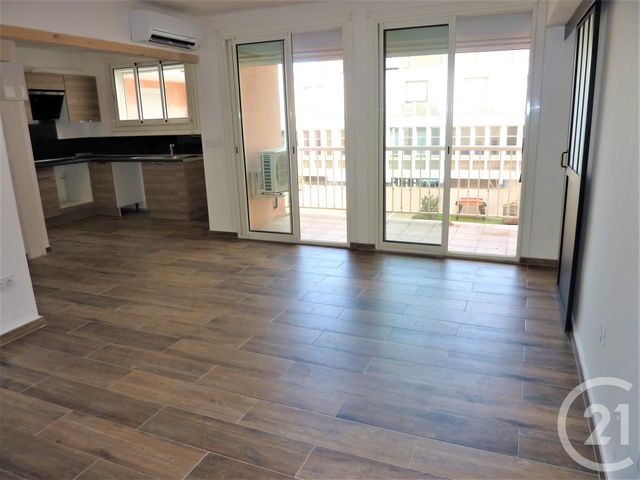 Appartement F2 à louer - 2 pièces - 49,40 m2 - Sete - 34 - LANGUEDOC-ROUSSILLON