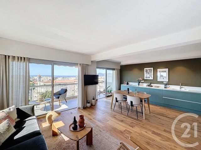 Appartement F3 à vendre - 3 pièces - 71 m2 - Cannes - 06 - PROVENCE-ALPES-COTE-D-AZUR