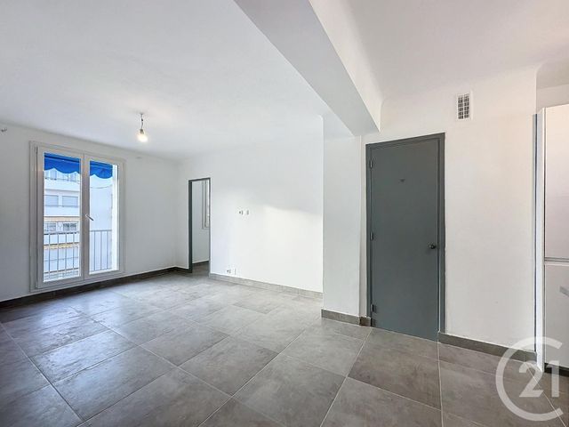 Appartement F3 à louer - 3 pièces - 53,13 m2 - Le Cannet - 06 - PROVENCE-ALPES-COTE-D-AZUR