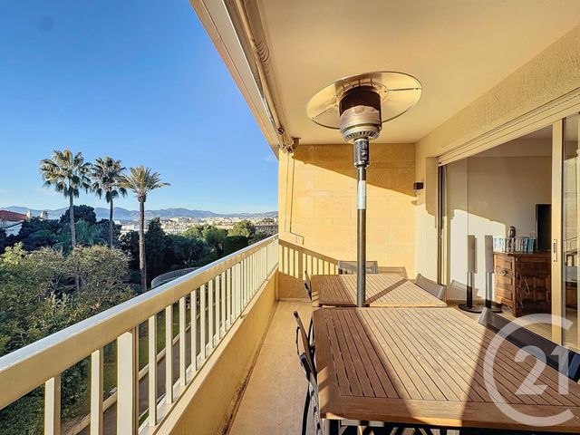 Appartement F3 à vendre - 3 pièces - 63,92 m2 - Cannes - 06 - PROVENCE-ALPES-COTE-D-AZUR