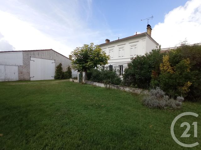 Maison à vendre - 6 pièces - 160,75 m2 - Sablons - 33 - AQUITAINE