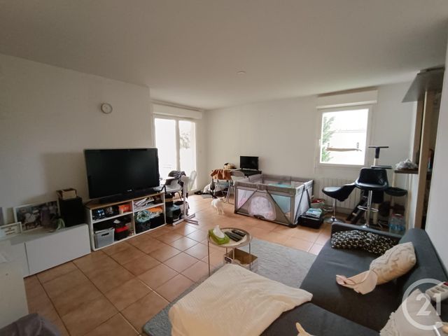 Appartement F3 à vendre - 3 pièces - 55,40 m2 - Coutras - 33 - AQUITAINE