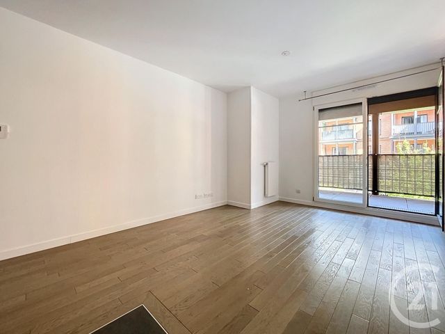 Appartement F2 à louer - 2 pièces - 38,40 m2 - Puteaux - 92 - ILE-DE-FRANCE