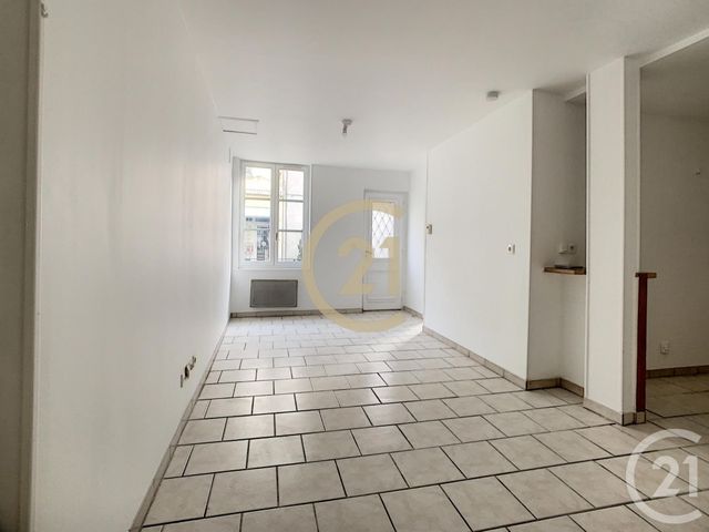 Appartement F2 à louer - 2 pièces - 40 m2 - Sens - 89 - BOURGOGNE