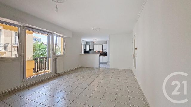 Appartement F5 à louer - 4 pièces - 85 m2 - Metz - 57 - LORRAINE