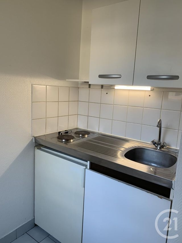 Appartement F1 à louer - 1 pièce - 25 m2 - Rouen - 76 - HAUTE-NORMANDIE