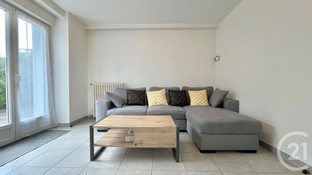 Appartement à louer - 3 pièces - 67,06 m2 - Thiviers - 24 - AQUITAINE