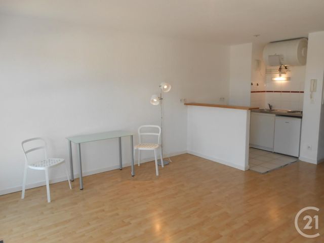 Appartement T1 à louer - 1 pièce - 29,71 m2 - Bordeaux - 33 - AQUITAINE