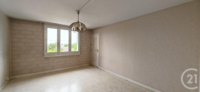appartement à vendre - 4 pièces - 62,25 m2 - Troyes - 10 - CHAMPAGNE-ARDENNE