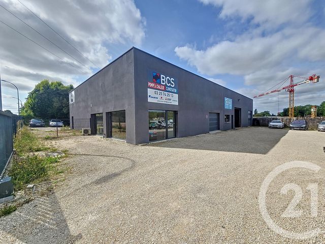 Local commercial à louer - 125.0 m2 - 10 - Aube