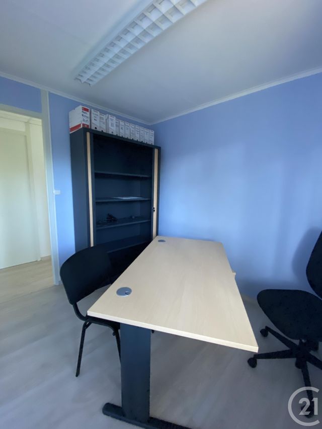 Bureaux à louer - 150.0 m2 - 40 - Landes