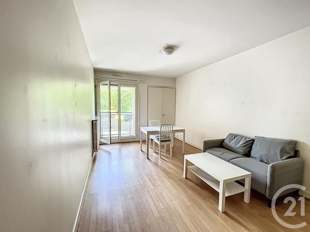 Appartement Chambre à louer - 1 pièce - 33,99 m2 - St Cloud - 92 - ILE-DE-FRANCE