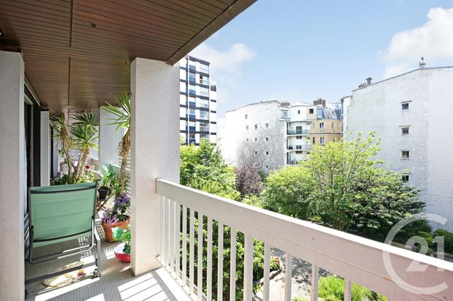 Appartement F5 à vendre - 5 pièces - 101,80 m2 - Paris - 75015 - ILE-DE-FRANCE