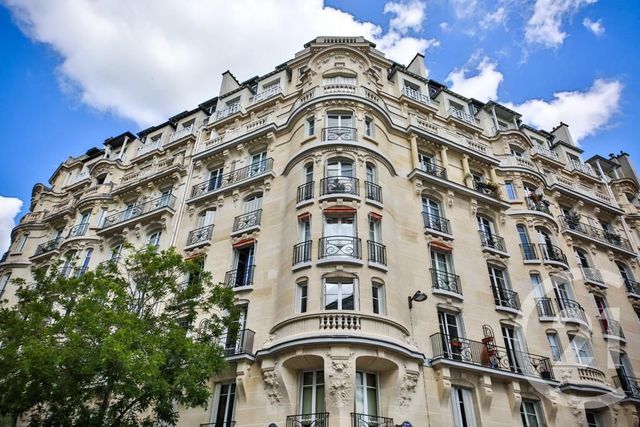 Appartement F2 à vendre - 2 pièces - 57,05 m2 - Paris - 75015 - ILE-DE-FRANCE