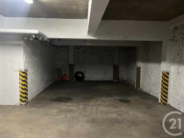 Parking à vendre - 18 m2 - Paris - 75015 - ILE-DE-FRANCE