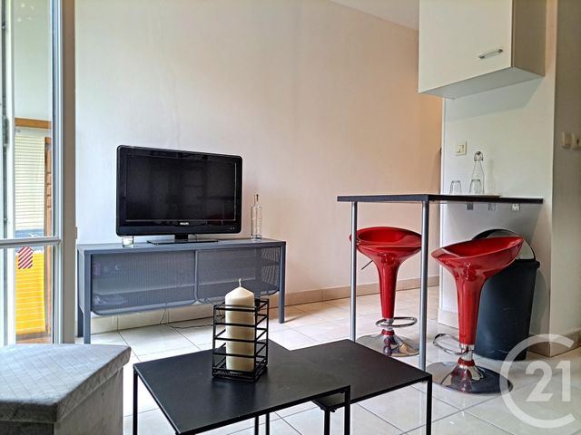 Appartement F1 à louer - 1 pièce - 19,93 m2 - Provins - 77 - ILE-DE-FRANCE