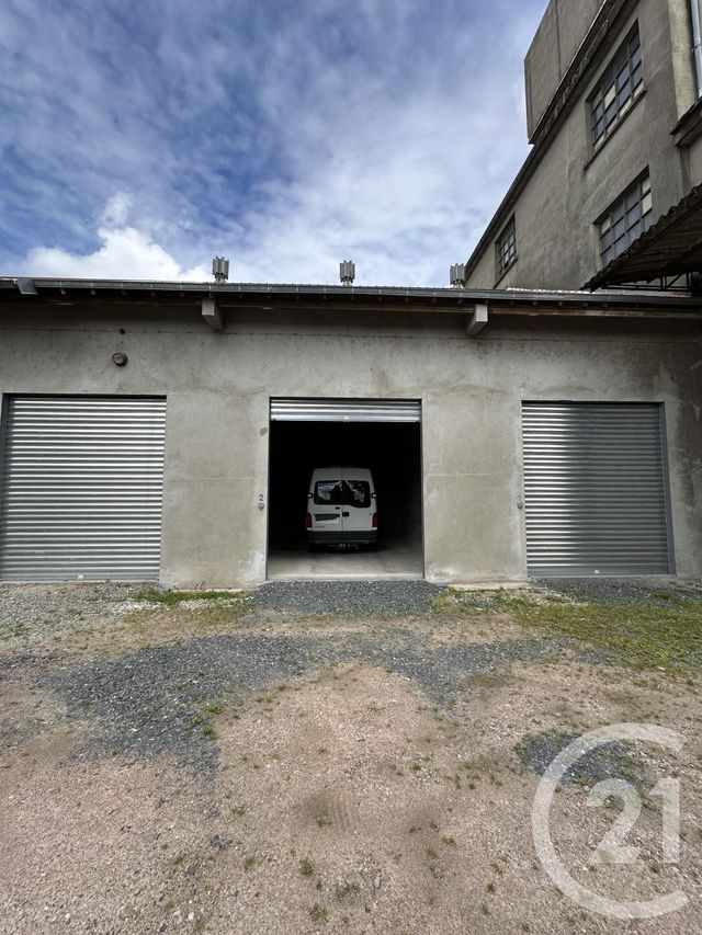 Local commercial à louer - 75.0 m2 - 03 - Allier