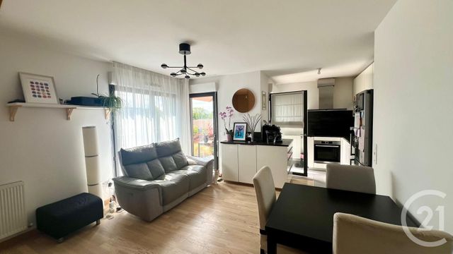 Appartement Duplex à vendre - 4 pièces - 79,40 m2 - Pontoise - 95 - ILE-DE-FRANCE