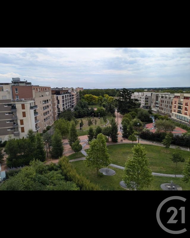 Appartement à vendre - 4 pièces - 91,81 m2 - Cergy - 95 - ILE-DE-FRANCE