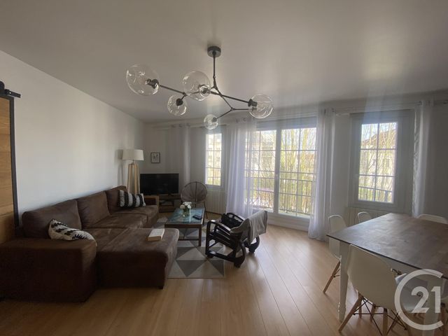 Appartement à vendre - 2 pièces - 59,15 m2 - Pontoise - 95 - ILE-DE-FRANCE