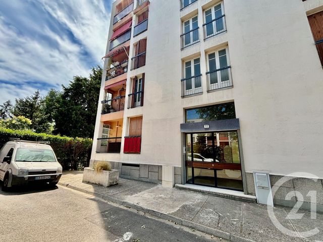 Appartement T4 à louer - 4 pièces - 72,68 m2 - Marseille - 13013 - PROVENCE-ALPES-COTE-D-AZUR
