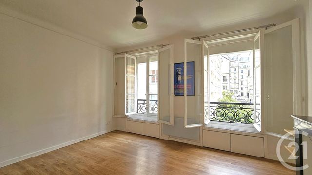 Appartement Studio à vendre - 1 pièce - 27 m2 - Paris - 75018 - ILE-DE-FRANCE