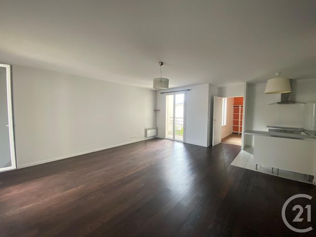 Appartement F2 à vendre - 2 pièces - 55,96 m2 - Corbeil Essonnes - 91 - ILE-DE-FRANCE