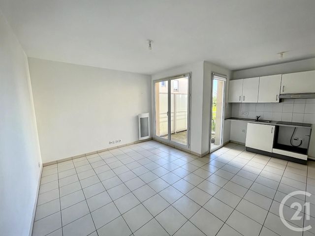 Appartement F2 à vendre - 2 pièces - 44,89 m2 - Corbeil Essonnes - 91 - ILE-DE-FRANCE